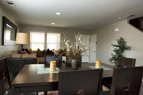 3568 Topaz Ln, Lancaster, CA 93535 photo 4