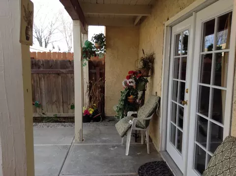 209 Ave K E, Lancaster, CA 93535 photo 10