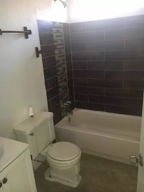 1852 Park Cir Dr, Lancaster, CA 93535 photo 12