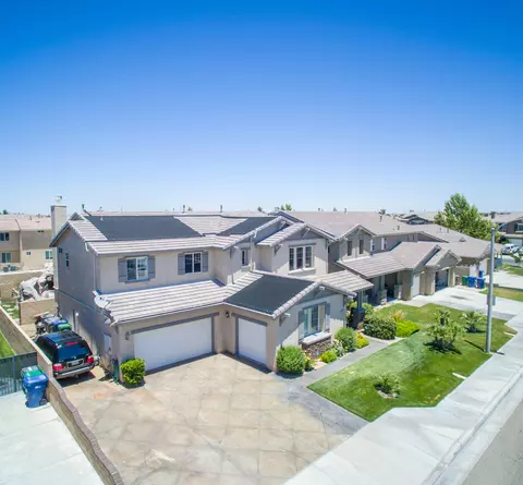 4807 W Avenue J4 W, Lancaster, CA 93536 photo 2
