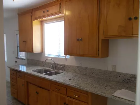 410 Kildare St E, Lancaster, CA 93535 photo 22