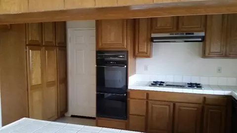 36024 42nd St E, Palmdale, CA 93552 photo 8