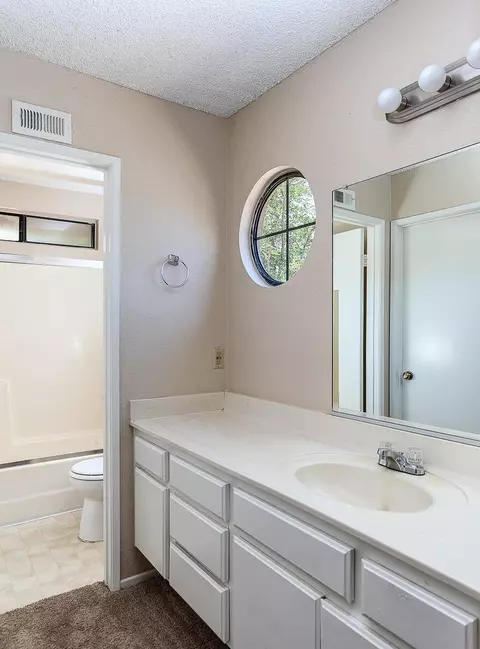 542 Jackman St E, Lancaster, CA 93535 photo 14