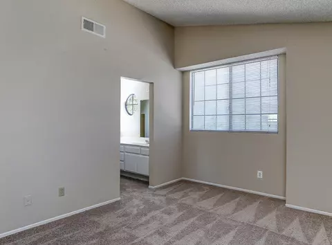542 Jackman St E, Lancaster, CA 93535 photo 13
