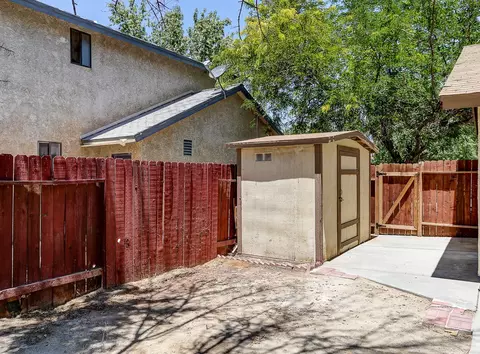 542 Jackman St E, Lancaster, CA 93535 photo 21