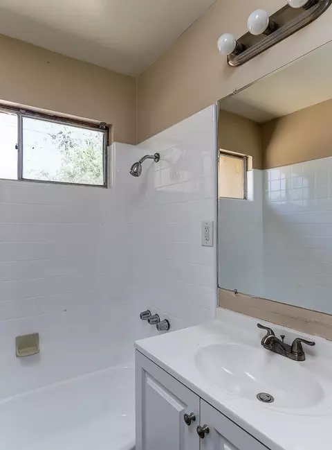 45451 Kingtree Ave, Lancaster, CA 93534 photo 12