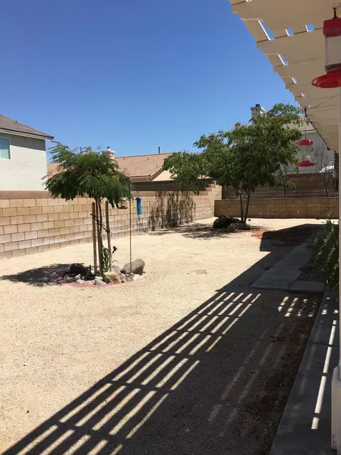 42864 Flag St, Lancaster, CA 93536 photo 10