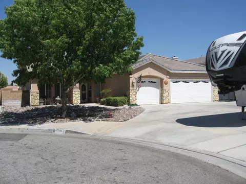 42864 Flag St, Lancaster, CA 93536 photo 5