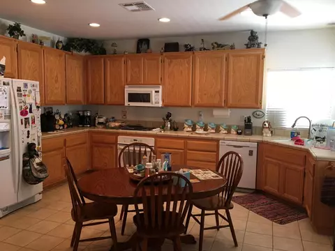 42864 Flag St, Lancaster, CA 93536 photo 20