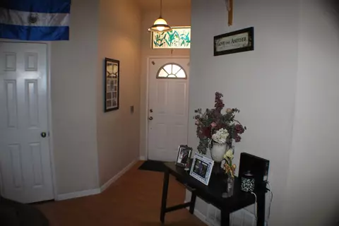1054 Avenue J7 E, Lancaster, CA 93535 photo 3