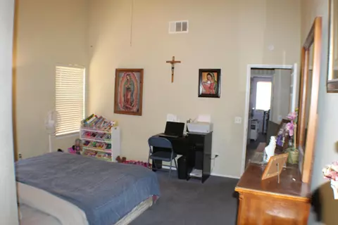 1054 Avenue J7 E, Lancaster, CA 93535 photo 14