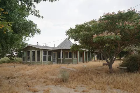 43805 90th St E, Lancaster, CA 93535 photo 1