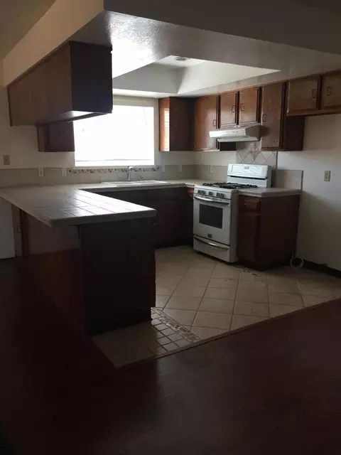 44954 Logue Ave, Lancaster, CA 93535 photo 11