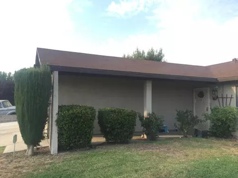 44954 Logue Ave, Lancaster, CA 93535 photo 4