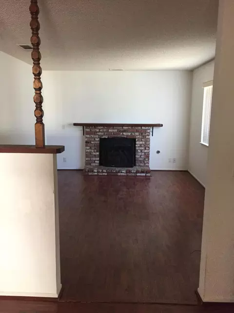 44954 Logue Ave, Lancaster, CA 93535 photo 8