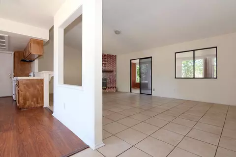 45949 York Pl, Lancaster, CA 93534 photo 9