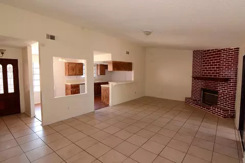 45949 York Pl, Lancaster, CA 93534 photo 12
