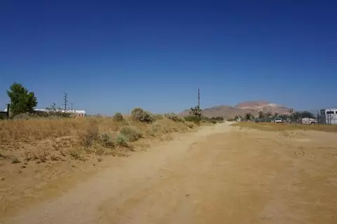 92 Jessica Ave, Mojave, CA 93501 photo 19