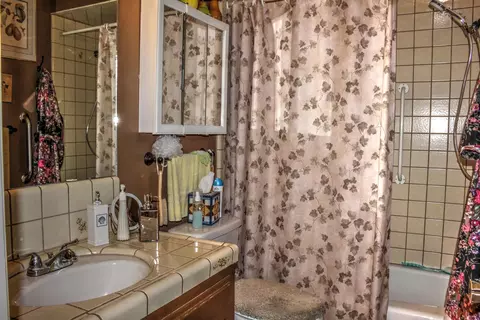 95 Brentwood Dr, Tehachapi, CA 93561 photo 9