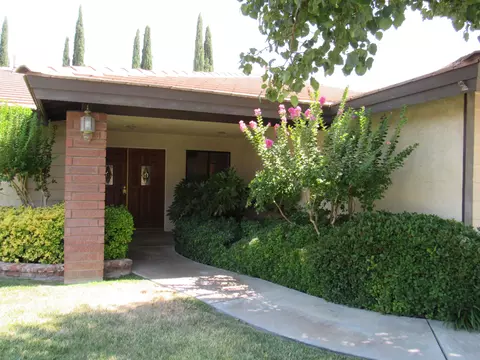 2829 Helen Ln, Lancaster, CA 93536 photo 5