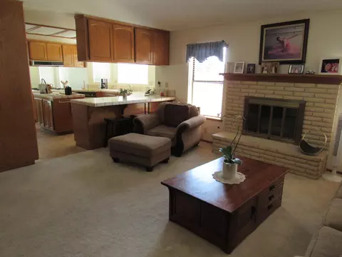 2829 Helen Ln, Lancaster, CA 93536 photo 16