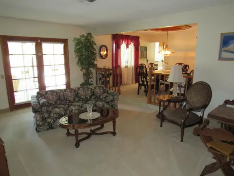 2829 Helen Ln, Lancaster, CA 93536 photo 9
