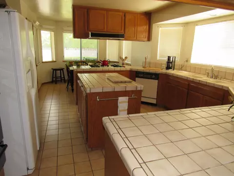 2829 Helen Ln, Lancaster, CA 93536 photo 14