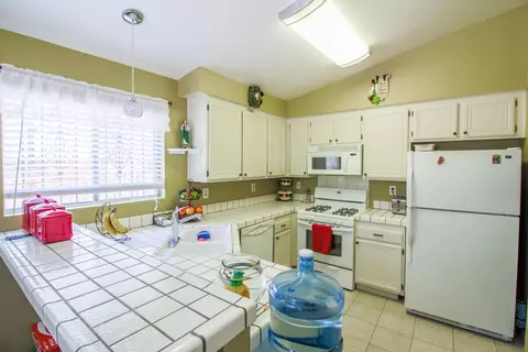 5344 Monaco Ln, Palmdale, CA 93552 photo 6