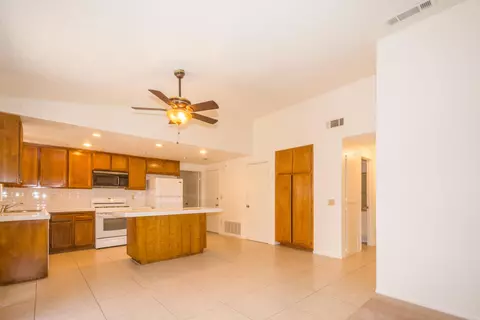 3319 Ave S-1, Palmdale, CA 93550 photo 7