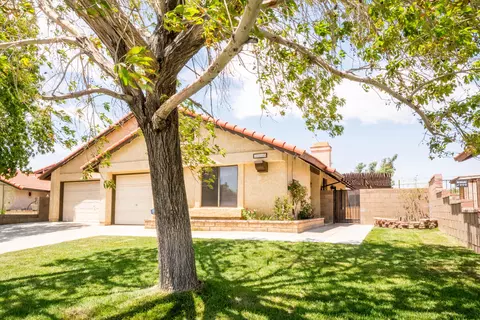 3319 Ave S-1, Palmdale, CA 93550 photo 2