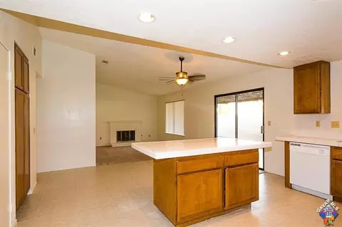 3319 Ave S-1, Palmdale, CA 93550 photo 5