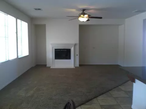2324 Candytuft Ln, Palmdale, CA 93551 photo 6
