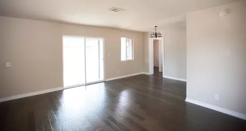 307 Avenue R-5 E, Palmdale, CA 93550 photo 3