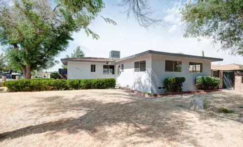 307 Avenue R-5 E, Palmdale, CA 93550 photo 2