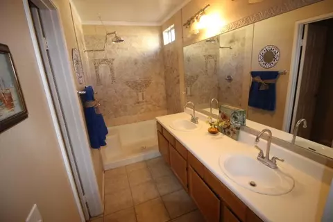 2524 Quiet Way, Lancaster, CA 93535 photo 26