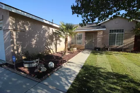 2524 Quiet Way, Lancaster, CA 93535 photo 3