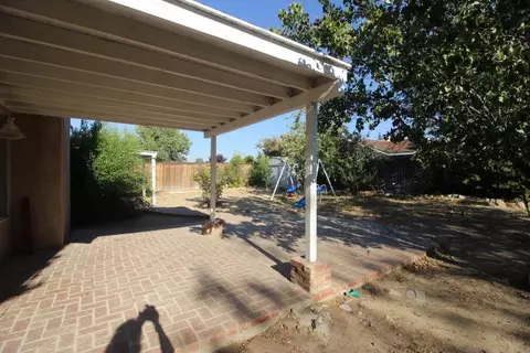 2524 Quiet Way, Lancaster, CA 93535 photo 36