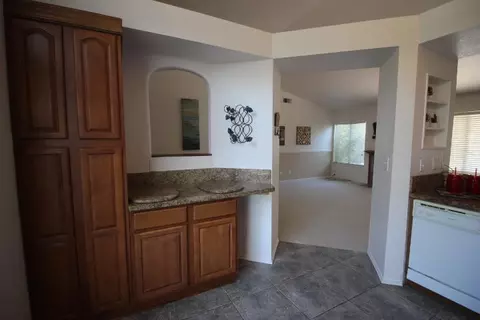 2524 Quiet Way, Lancaster, CA 93535 photo 19