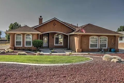 27641 Hialeah Dr, Tehachapi, CA 93561 photo 1