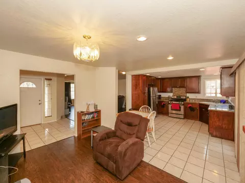 4842 Pacifica Ave, Palmdale, CA 93552 photo 17