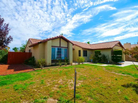 4842 Pacifica Ave, Palmdale, CA 93552 photo 4