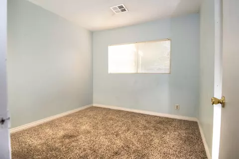 45521 Saigon Ave, Lancaster, CA 93534 photo 10