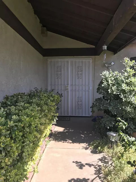 1338 Camran Ave, Lancaster, CA 93535 photo 4