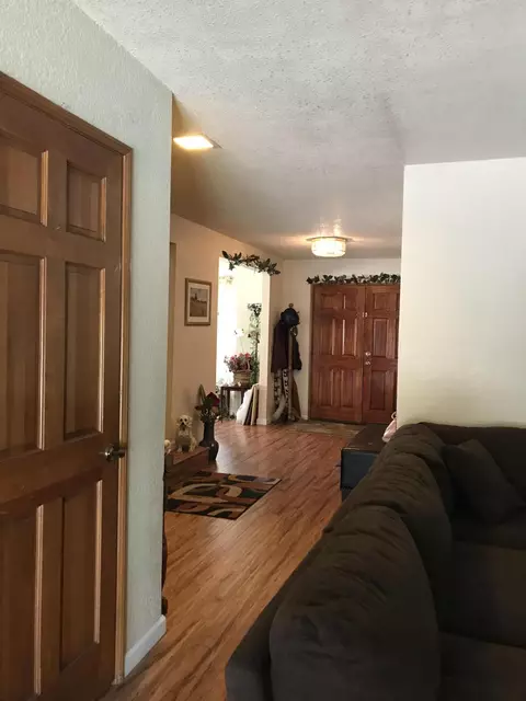1338 Camran Ave, Lancaster, CA 93535 photo 37