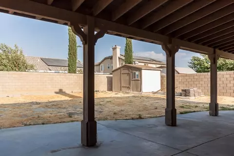 45848 Knightsbridge St, Lancaster, CA 93534 photo 20