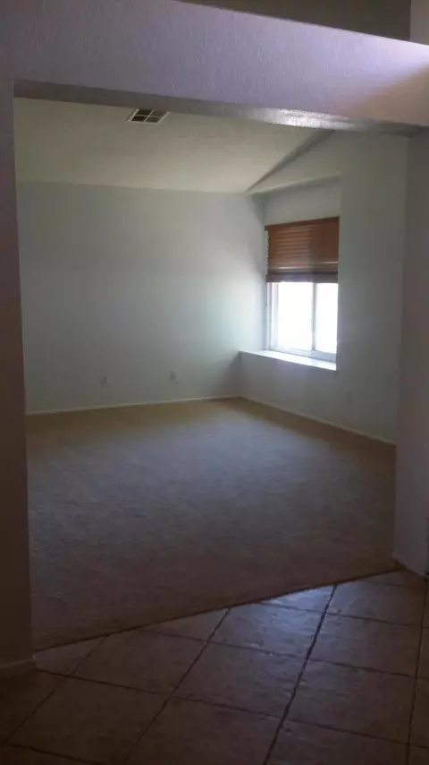 1545 Newgrove St E, Lancaster, CA 93535 photo 14