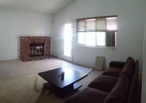 1545 Newgrove St E, Lancaster, CA 93535 photo 12