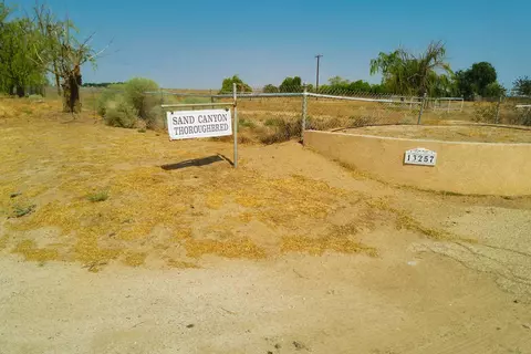 13257 Ave H E, Lancaster, CA 93535 photo 2