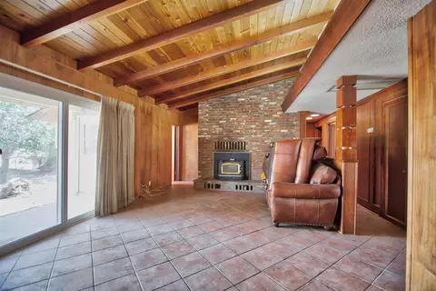 13257 Ave H E, Lancaster, CA 93535 photo 5