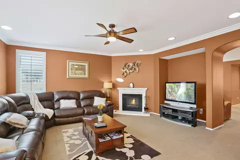 44108 Catsue Pl, Lancaster, CA 93536 photo 10